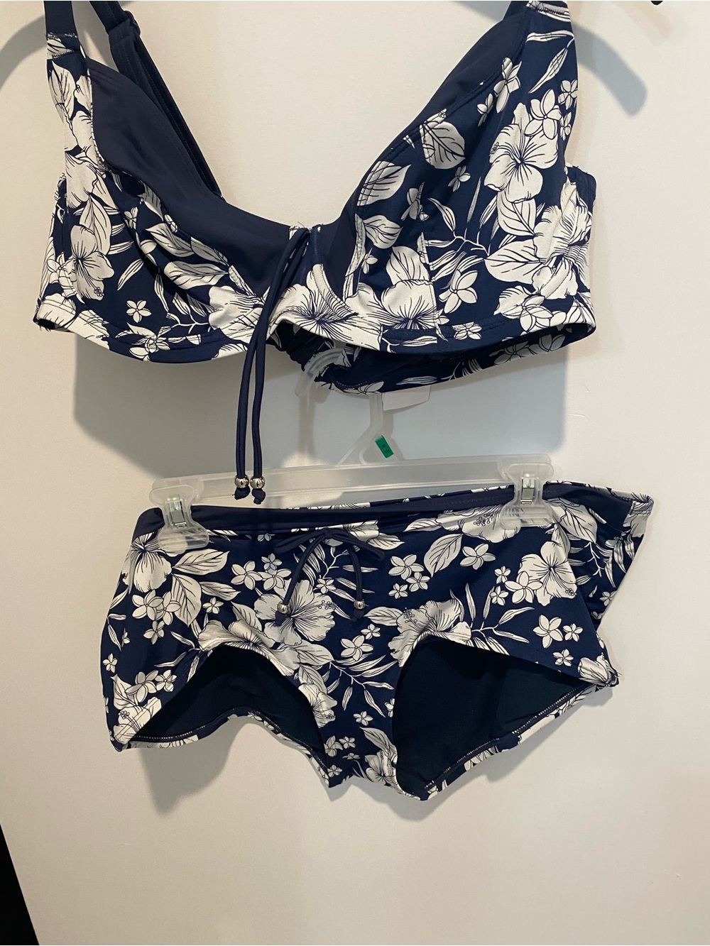 Dorina Aqua Navy Floral Curves Classic Bikini Top and bottom.